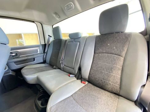 Used 2019 RAM 1500 Warlock AWD/4WD image 23