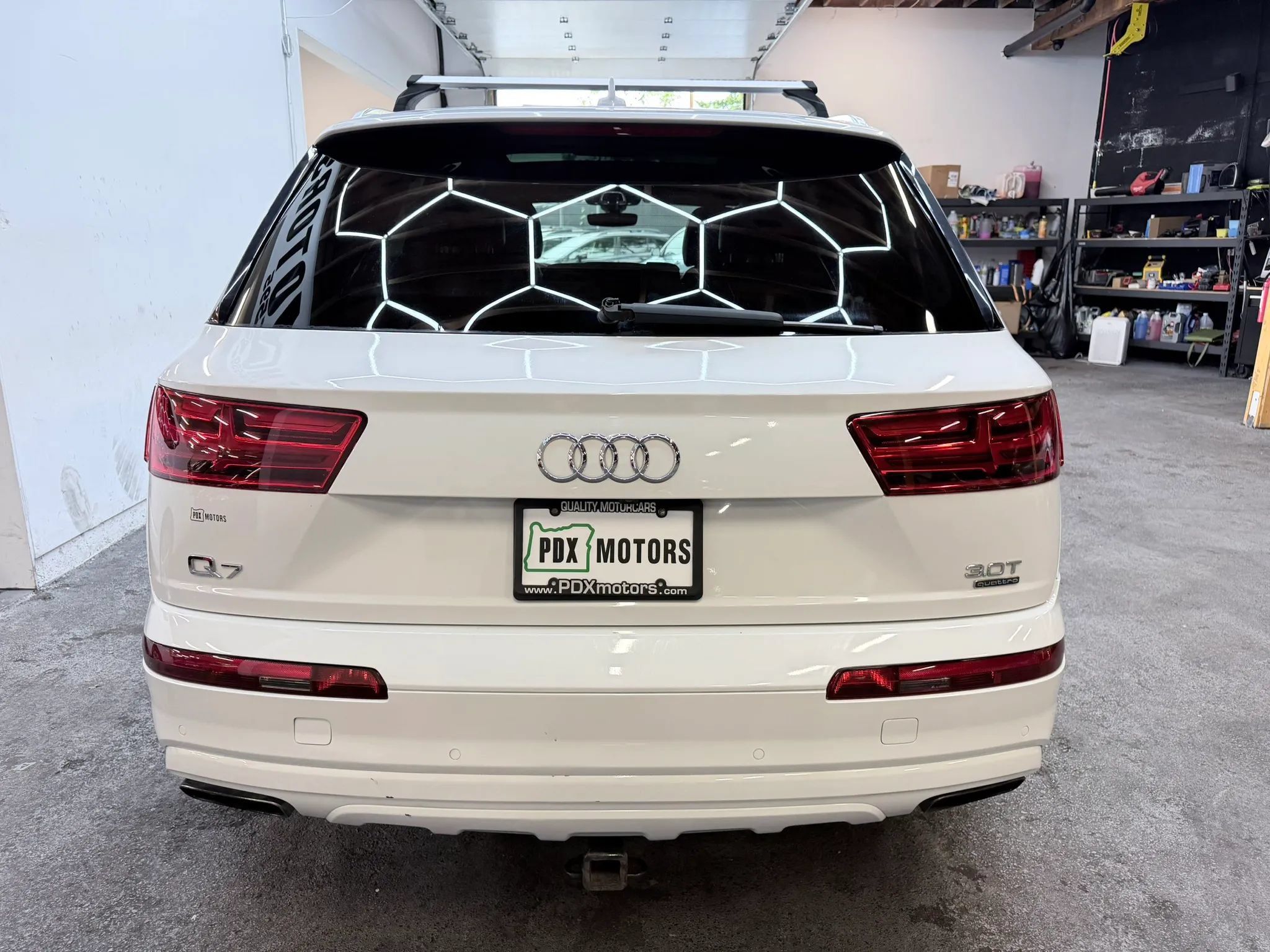 Used 2017 Audi Q7 3.0T Premium AWD/4WD image 7