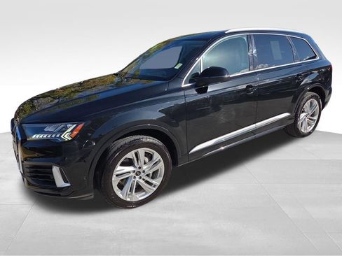 Used 2024 Audi Q7 3.0T Premium Plus image 3