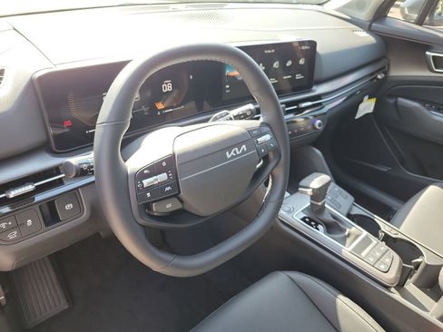 New 2026 Kia Sportage EX FWD image 23
