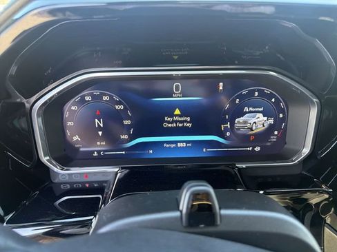 New 2026 Chevrolet Silverado 1500 High Country w/ Technology Package AWD/4WD image 12