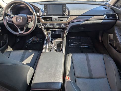Used 2019 Honda Accord EX image 14