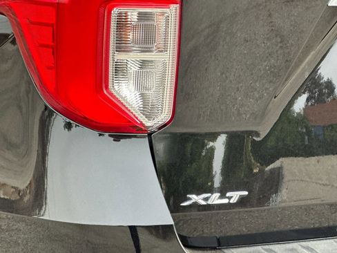 Certified 2023 Ford Explorer XLT w/ Equipment Group 202A image 27