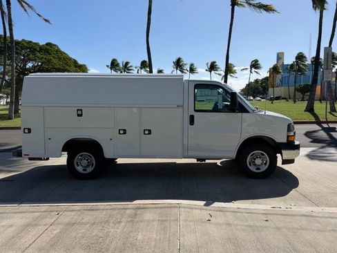 New 2025 Chevrolet Express 3500 w/ Power Convenience Package RWD image 2