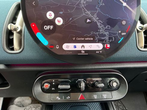 Used 2025 MINI Cooper Countryman S w/ Comfort Package Max image 17