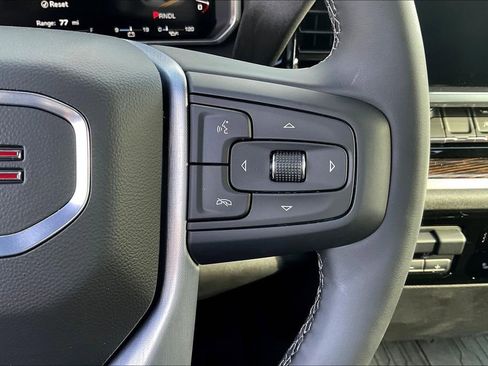 New 2026 GMC Sierra 1500 Elevation image 21