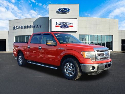 Used 2013 Ford F150 XLT w/ XLT Chrome Pkg image 4