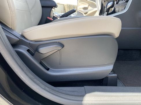Used 2020 Ford EcoSport Titanium AWD/4WD image 34