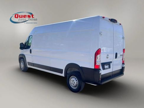 Used 2025 RAM ProMaster 2500 w/ Convenience Group FWD image 5
