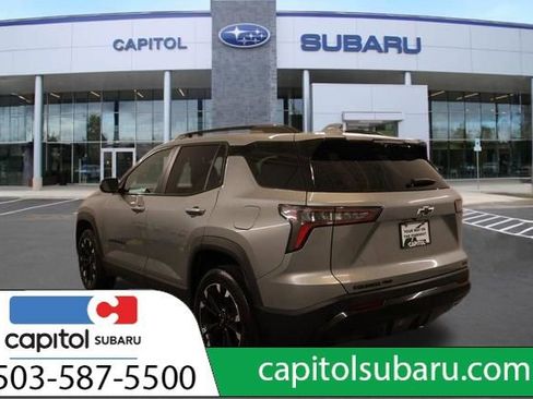 Used 2025 Chevrolet Equinox RS AWD/4WD image 7