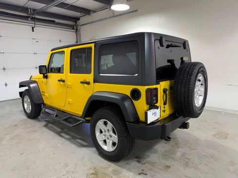 Used 2015 Jeep Wrangler Unlimited Sport w/ Quick Order Package 24S AWD/4WD image 5