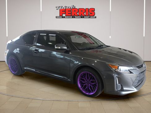 Used 2016 Scion tC FWD image 7