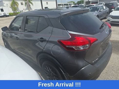 Used 2020 Nissan Kicks S FWD image 8