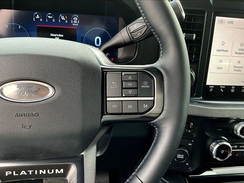 Certified 2025 Ford F350 Platinum w/ FX4 Off-Road Package AWD/4WD image 21