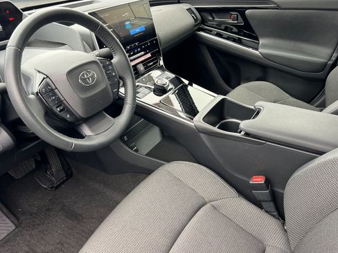 Certified 2023 Toyota bZ4X XLE image 9