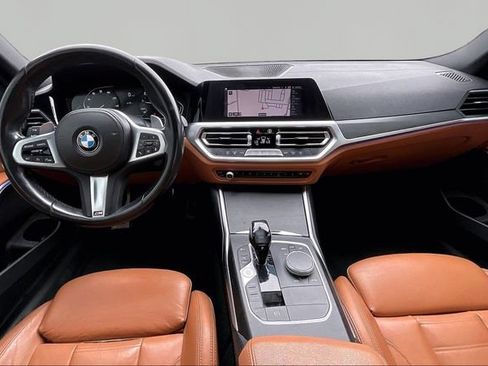 Used 2021 BMW 330i Sedan w/ M Sport Package RWD image 7