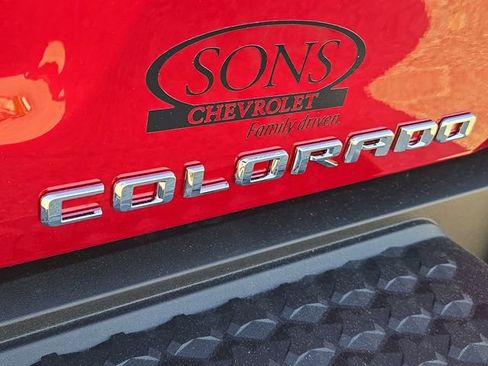 Used 2026 Chevrolet Colorado LT RWD image 20