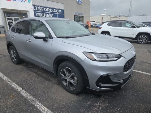 Used 2024 Honda HR-V EX-L image 4
