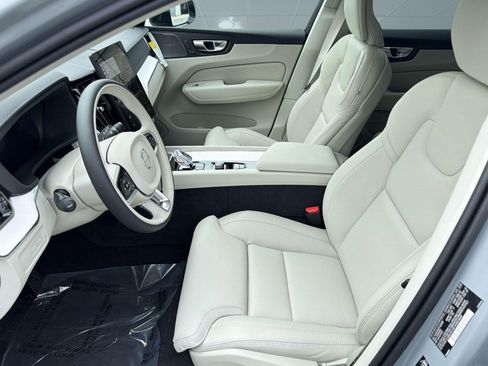 New 2026 Volvo XC60 T8 Ultra w/ Protection Package Premier AWD/4WD image 5