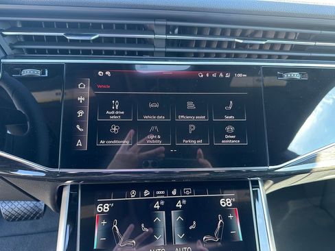 New 2026 Audi Q8 Premium Plus image 18