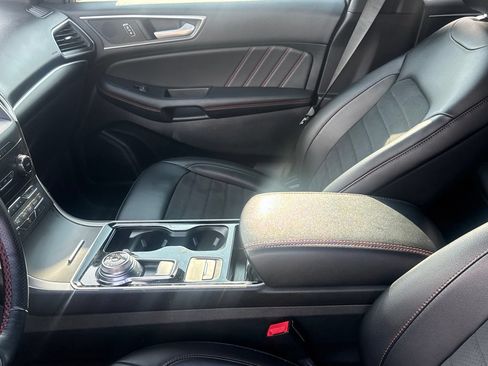 Used 2020 Ford Edge ST-Line FWD image 43
