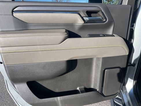 Certified 2024 Chevrolet Silverado 2500 ZR2 w/ Technology Package image 21