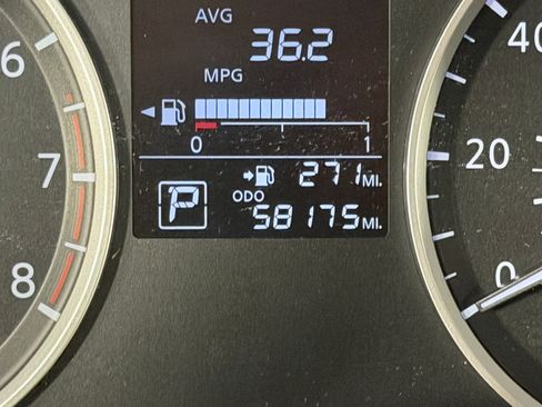 Used 2021 Nissan Kicks S FWD image 18