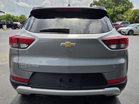 Used 2023 Chevrolet TrailBlazer LT AWD/4WD image 4