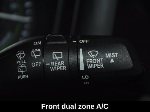 Used 2025 Jeep Wrangler Unlimited Sahara AWD/4WD image 18