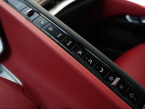 Used 2023 Chevrolet Corvette Stingray Preferred Cpe w/ Z51 Performance Package RWD image 24