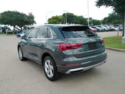 Used 2020 Audi Q3 2.0T Premium Plus w/ Premium Plus Package AWD/4WD image 13