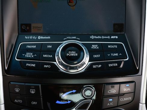 Used 2013 Hyundai Sonata Limited w/ Premium Pkg FWD image 34