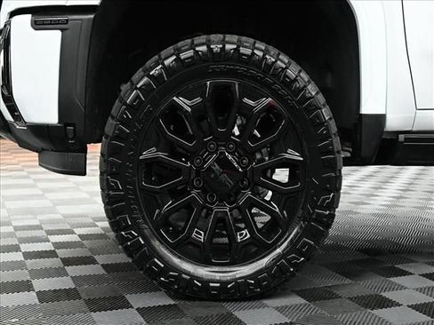 New 2026 GMC Sierra 2500 Denali Ultimate AWD/4WD image 21