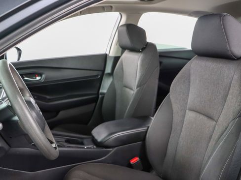 Used 2023 Honda Accord EX image 24