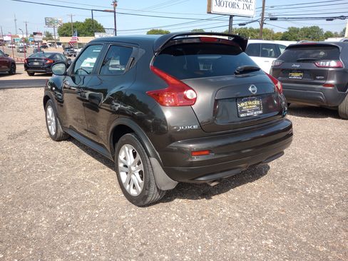 Used 2013 Nissan Juke SL FWD image 5