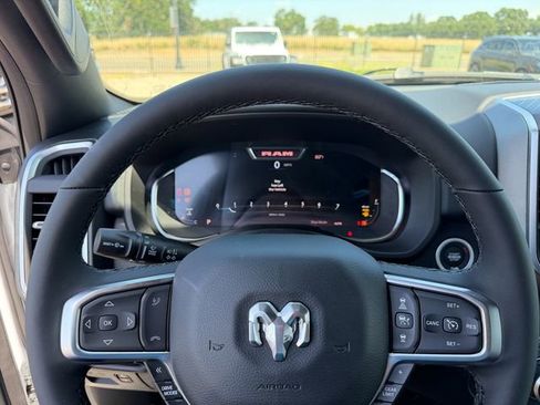 New 2026 RAM 1500 Big Horn AWD/4WD image 16