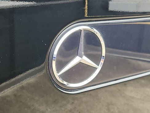 Used 2024 Mercedes-Benz G 550 image 29