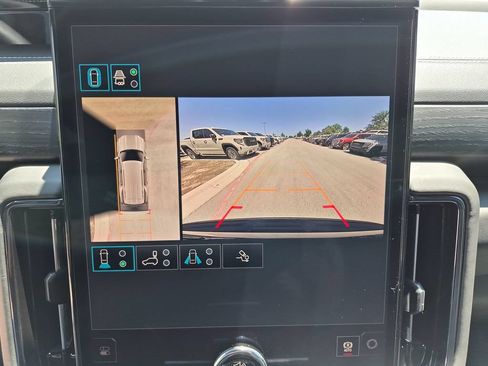 Used 2026 GMC Yukon AT4 Ultimate AWD/4WD image 30