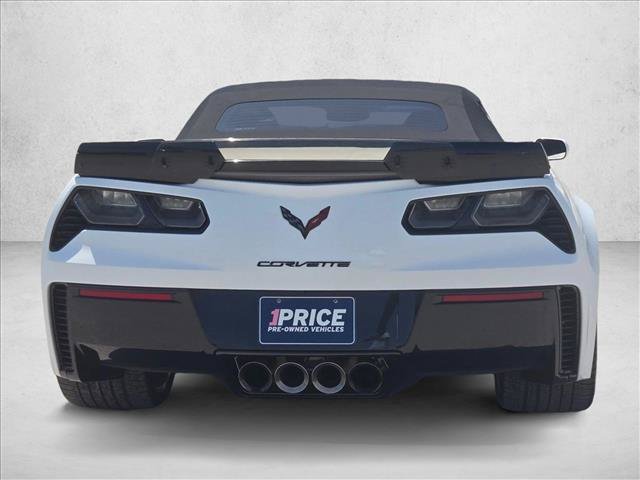 Used 2015 Chevrolet Corvette Z06 w/ 3LZ Preferred Equipment Group RWD image 6
