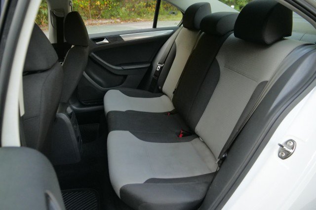 Used 2017 Volkswagen Jetta S FWD image 19