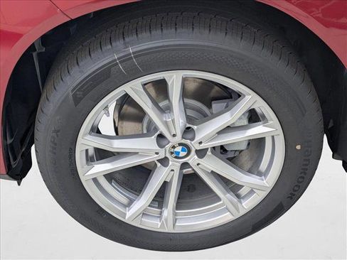 New 2025 BMW X3 xDrive30i w/ Convenience Package image 9