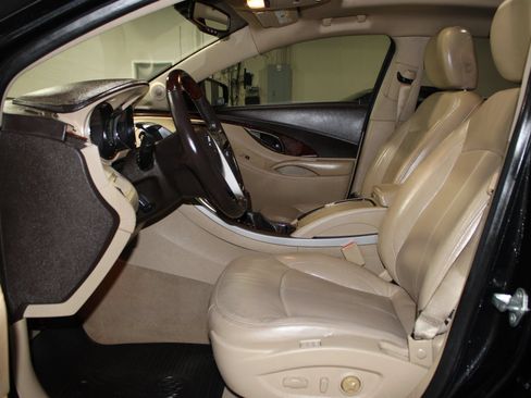 Used 2012 Buick LaCrosse Premium FWD image 9
