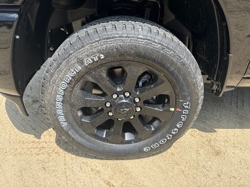 New 2026 RAM 2500 Big Horn AWD/4WD image 9