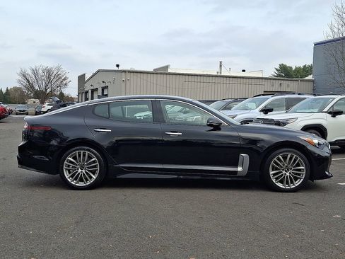 Used 2018 Kia Stinger image 7