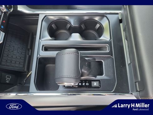 New 2025 Ford F150 Lariat w/ Equipment Group 502A High image 15