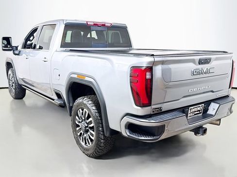 Used 2024 GMC Sierra 2500 Denali Ultimate AWD/4WD image 6