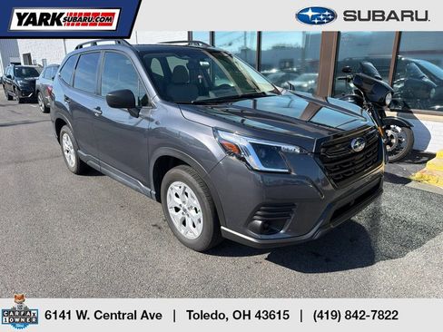 Used 2024 Subaru Forester AWD/4WD image 1