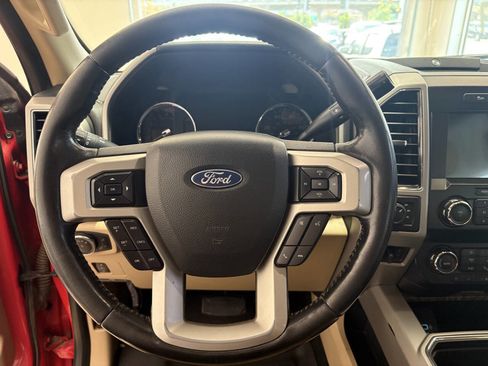 Used 2019 Ford F250 Lariat w/ Chrome Package image 19