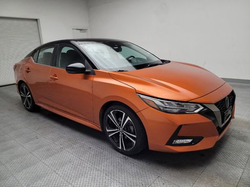 Used 2022 Nissan Sentra SR w/ Electronics Package FWD image 11