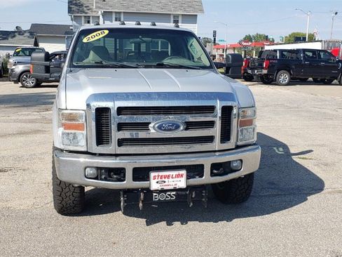 Used 2008 Ford F250 XLT image 2